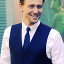 blog logo of Tom Hiddleston Owns 5 Things and Is Flawless