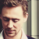 blog logo of The Delicious Tom Hiddleston.